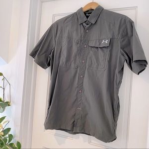 Under Armour Heat Gear Fish Hunter Short Sleeve Loose Fit Button Down Medium